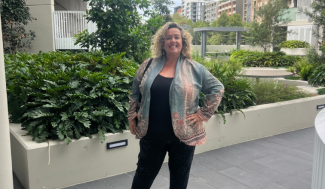 Carrie-Ann at her apartment complex